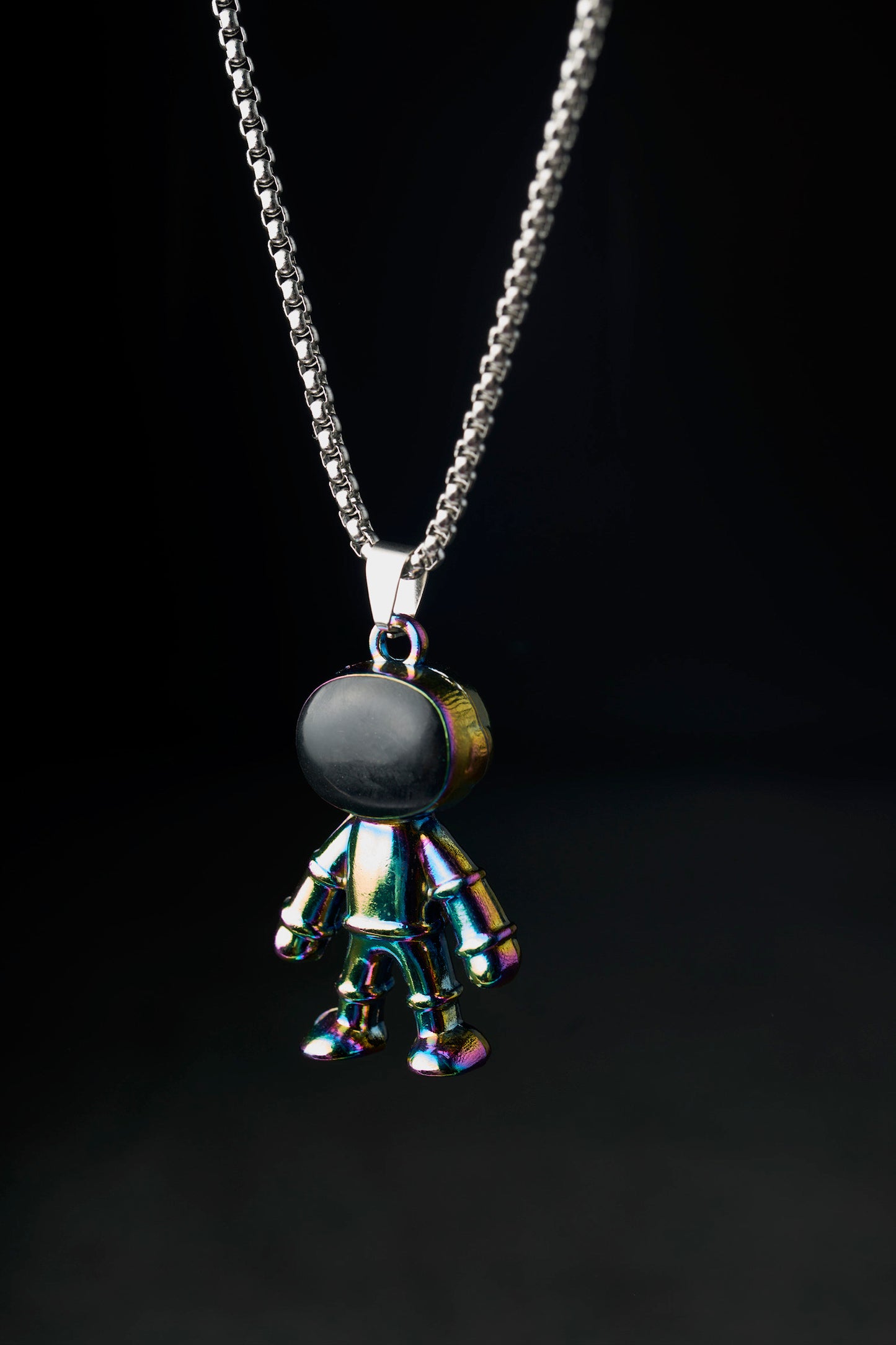 Chrome Astronaut Chain