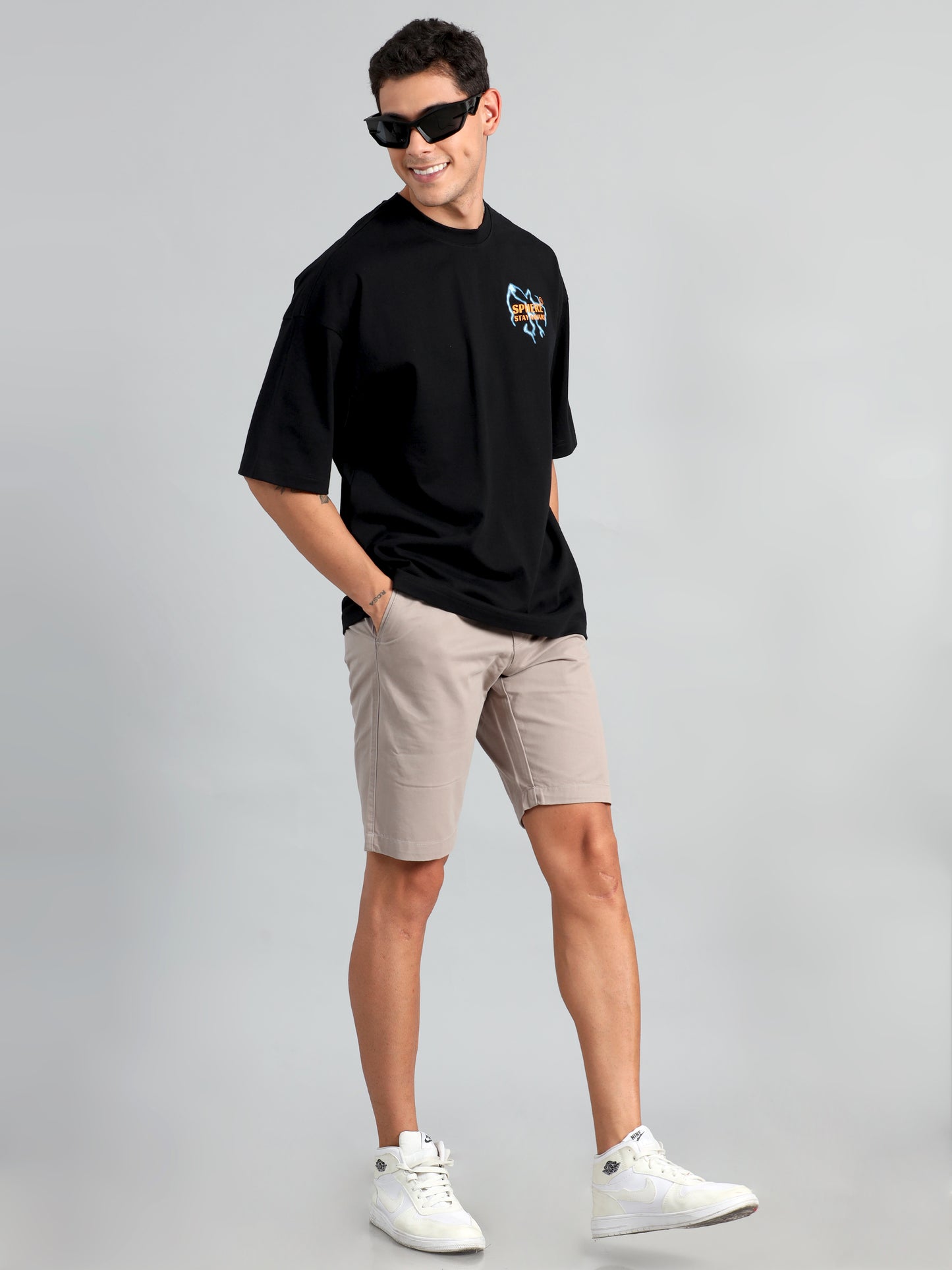 Sphere Thunder Black Oversized T-shirt