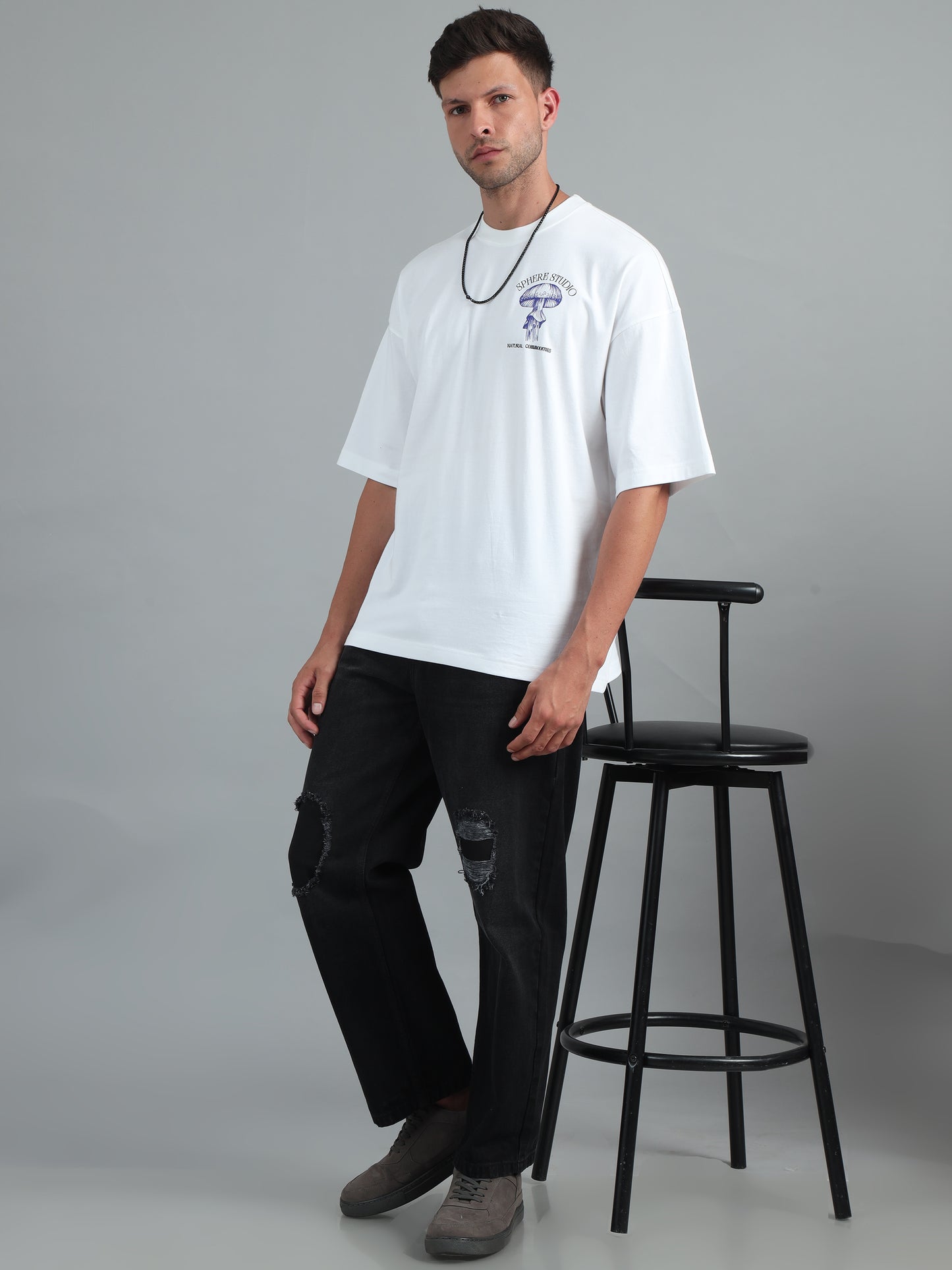 Discover Truth Mushroom Oversize T-shirt