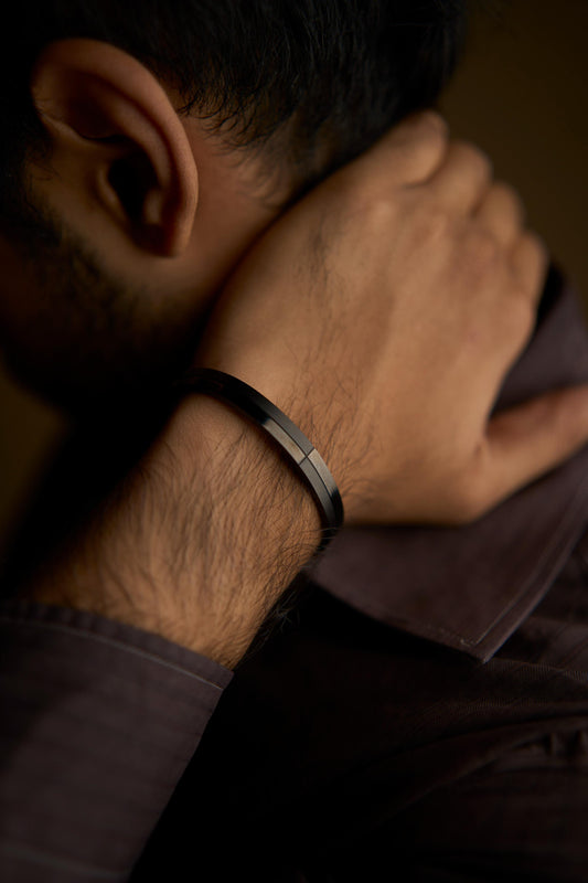 Grid Metal Braclet