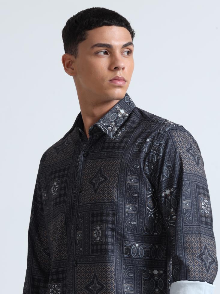Mosaic Art Grey Shirt